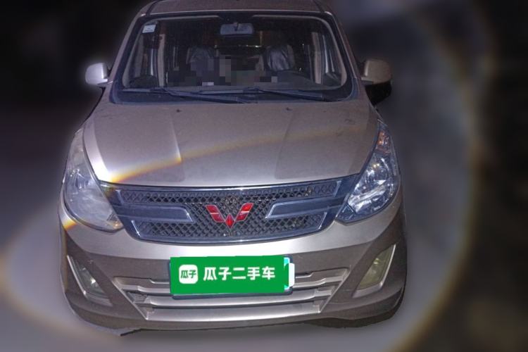 Used Wuling Rongguang V 2018 1.5L Standard Version Front