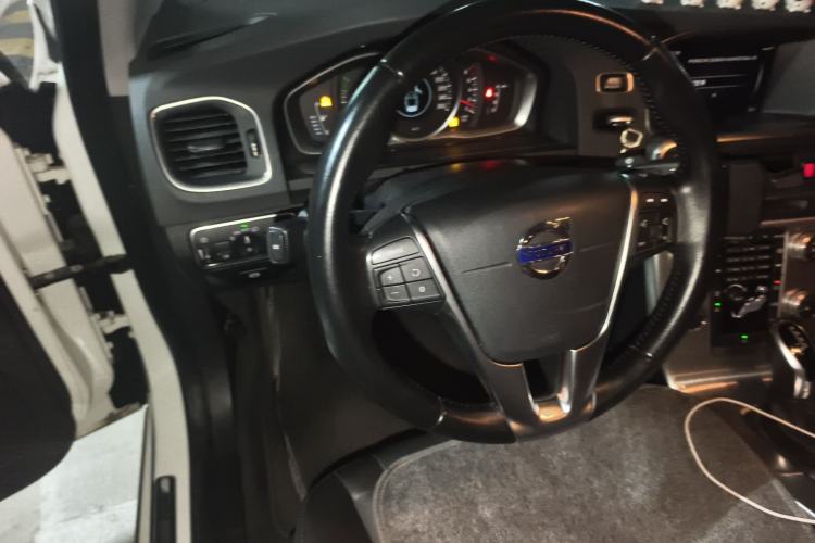 Used Volvo S60 2018 S60L T3 Smart Upgrade Edition
