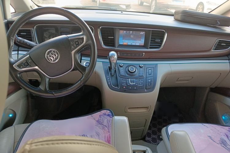 Used Buick GL8 2014 3.0L GT Luxury Business Haoya Edition
