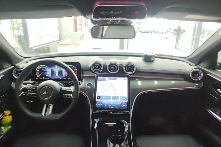 Used Mercedes-Benz C-Class 2023 C 260 L Sport Edition Center Console