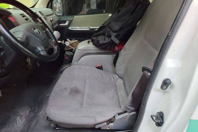 Used Foton Scenic G7 2017 2.0L Long-Wheelbase Commercial Van High Roof 2 Seats 4Q20M