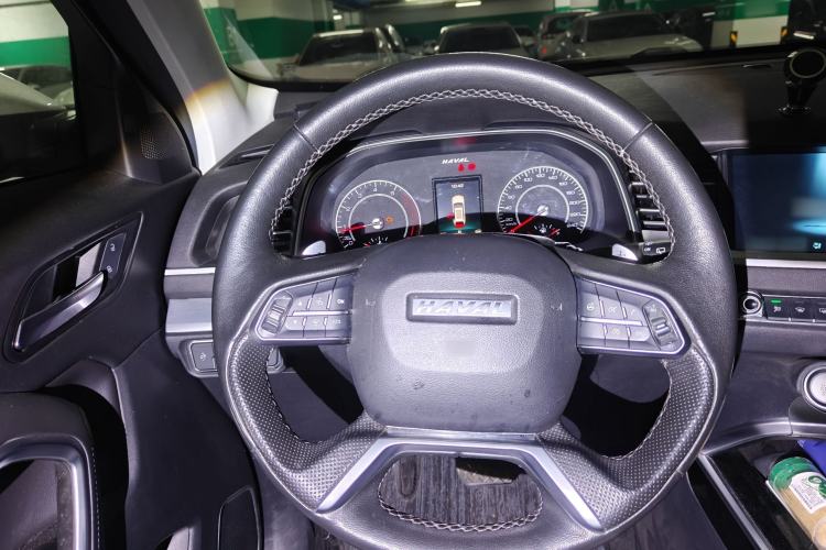 Used Haval H6 2017 Red-Label 1.3T Automatic Two-Wheel Drive ZhiShang Model
