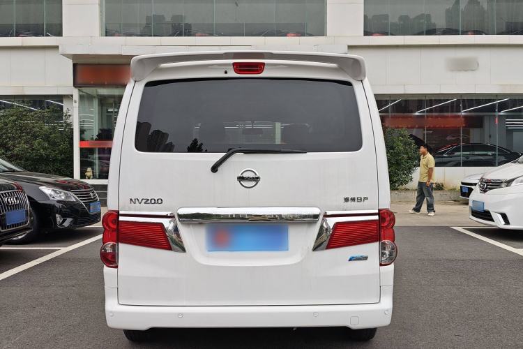 Used Nissan NV200 2018 1.6L CVT Luxury Model
