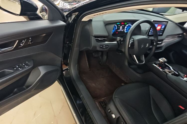 Used Hongqi E-QM5 2023 Revised Version Basic Travel Edition Driver Seat