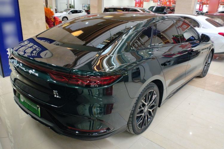 Used BYD Han 2022 EV 610 km All-Wheel-Drive Qianshan Cui Limited Edition
