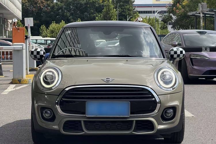 Used MINI MINI 2019 1.5T COOPER Racing Driver