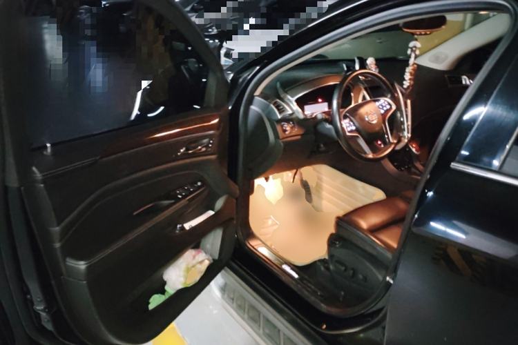 Used Cadillac SRX 2013 3.0L Luxury Model Driver Seat