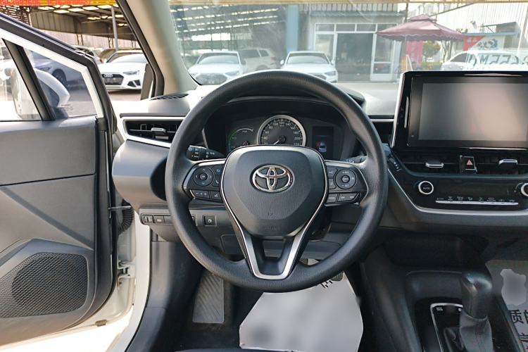 Used Toyota Corolla 2021 Dual-Motor 1.8L E-CVT Elite Edition Steering Wheel