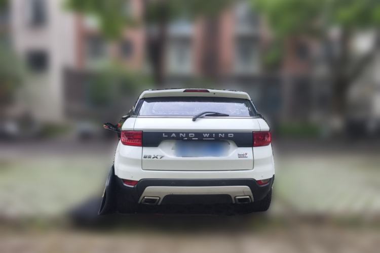 Used Land X7 2016 2.0T Panoramic Prestige Edition Rear