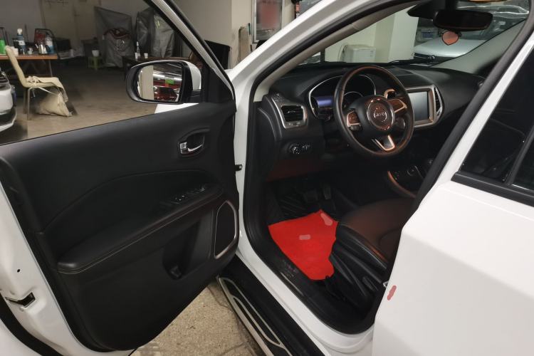 Used Jeep Compass 2017 200T Automatic Family Edition