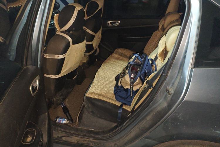 Used Peugeot 307 2010 Sedan 1.6L Manual Comfort Edition