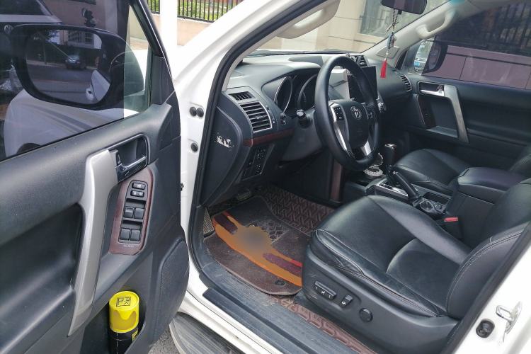 Used Toyota Prado 2014 4.0L Automatic TX-L
