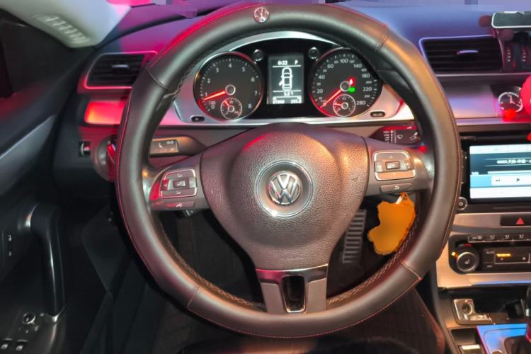 Used Volkswagen CC 2012 1.8TSI Prestige Model Steering Wheel