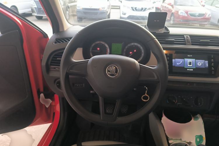 Used Skoda Fabia 2017 1.4L Manual Enjoy Edition
