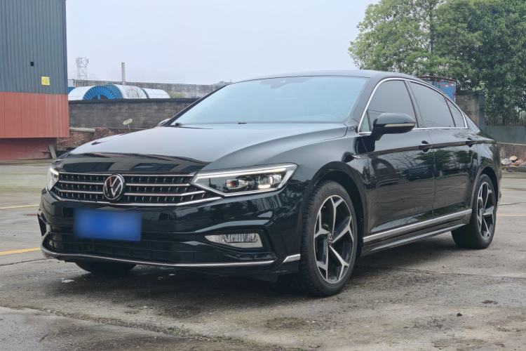 Used Volkswagen Magotan 2023 2 Million Units Commemorative Edition 330TSI DSG Luxury Version