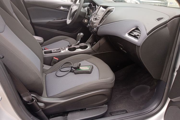 Used Chevrolet Cruze 2018 Redline 320 Automatic Pioneer Edition
