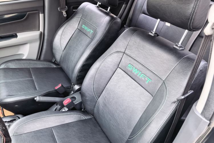 Used Suzuki Swift 2016 1.5L Automatic Fashionable Coolplay Edition Interior 1