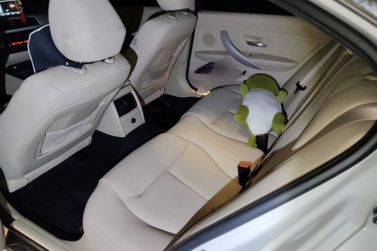 Used BMW 3 Series 2014 320Li Fashion Model
