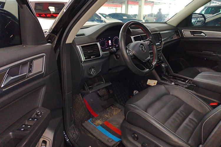 Used Volkswagen Teramont 2020 Revised Version 330TSI Two-Wheel Drive Luxury Edition
