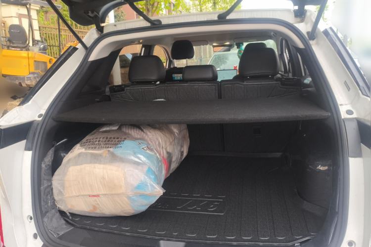 Used Venucia VX6 2025 Large Flat-Layout 520 Pro