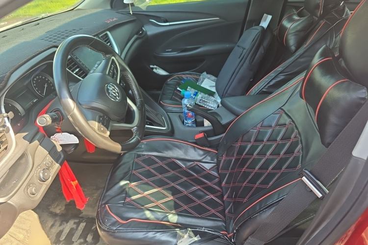 Used Buick GT 2018 18T Automatic Elite Model Left Front Seat