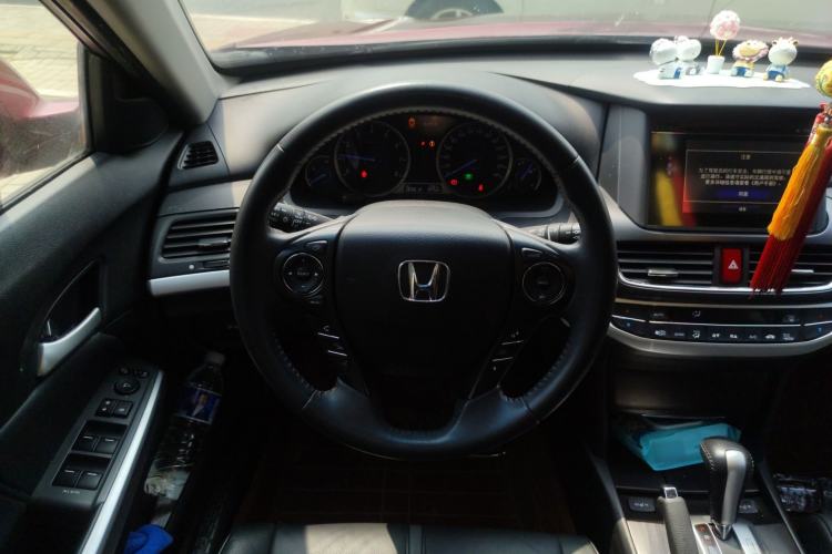 Used Honda Crosstour 2014 2.4L Luxury Edition Steering Wheel