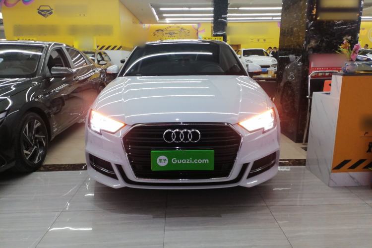 Used Audi A3 2019 Limousine 35 TFSI Fashion Edition China V standard
