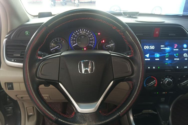 Used Honda Crider 2013 1.8L automatic comfort version