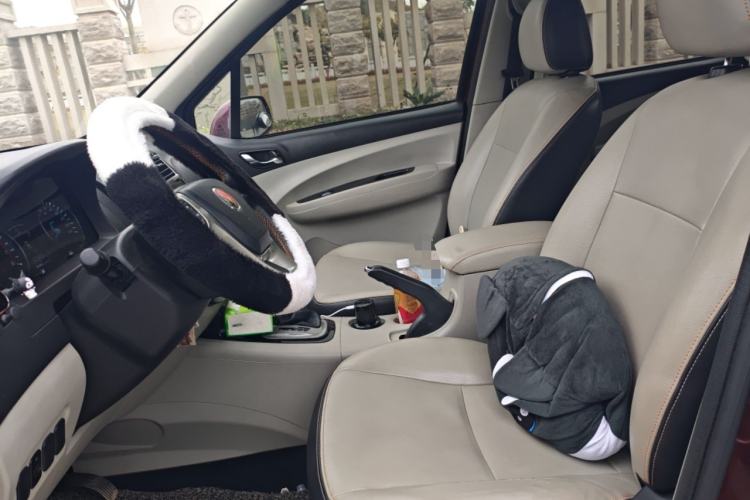 Used FORTHING Joyear XV 2015 1.6L CVT Luxury Model
