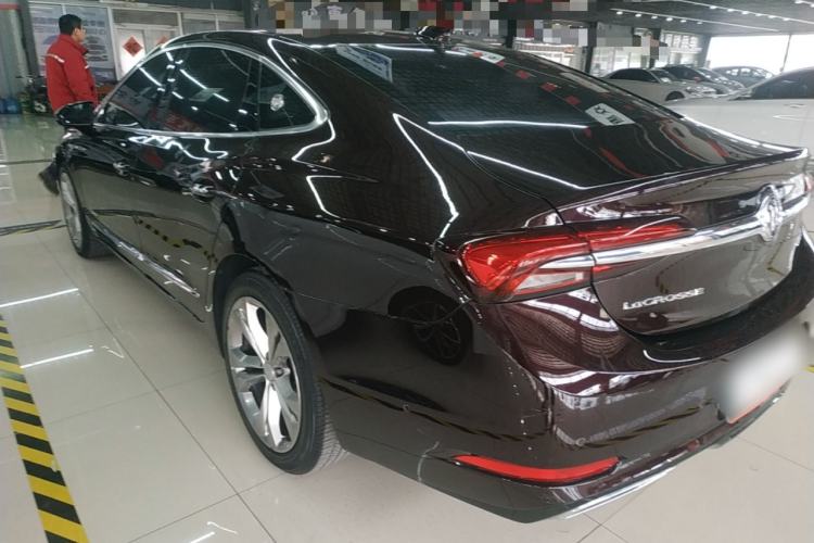 Used Buick LaCrosse 2022 Avenir Avia First Edition
