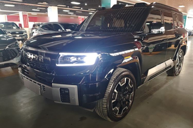 Used Formula Leopard 8 2025 Smart & Brave Flagship Edition 6 Seats