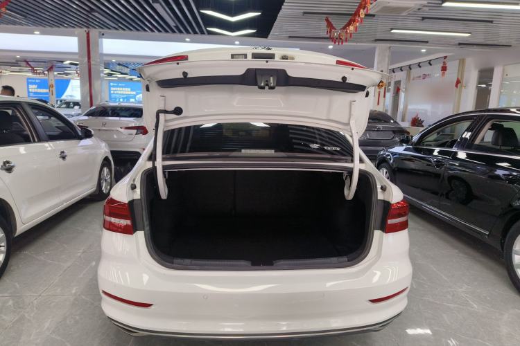 Used Volkswagen Lavida 2019 1.5L Automatic Comfort Edition China VI Standard
