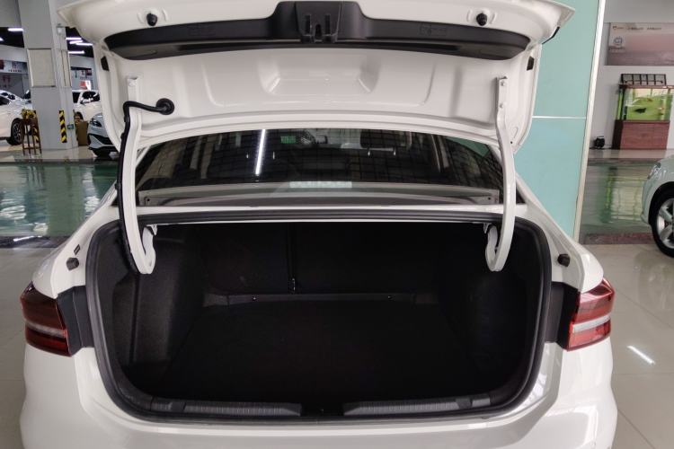 Used Volkswagen Lavida 2021 1.5L Automatic Comfort Edition Trunk