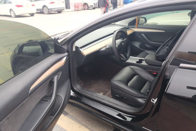 Used Tesla Model 3 2022 Rear-Wheel-Drive Version
