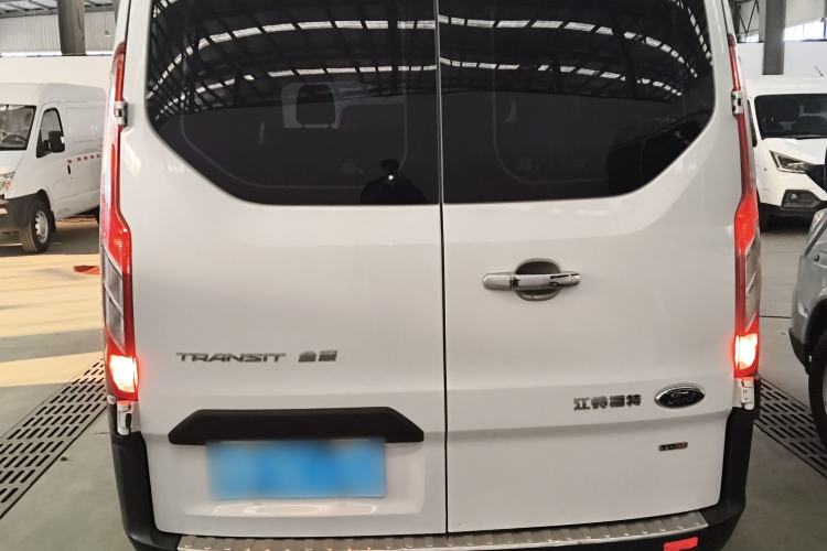Used Ford Transit 2020 2.0T Diesel Multi-Function Commercial Vehicle Mid-Chassis Low-Roof Design with Dual Rear Doors Meeting China VI Emission Standards Rear