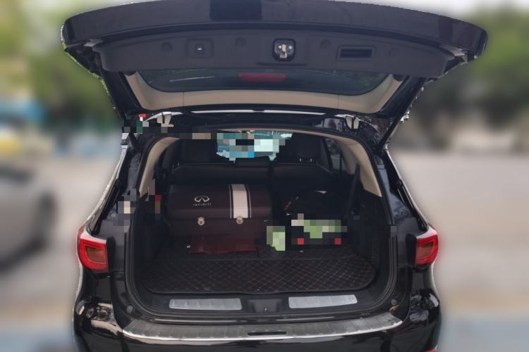 Used Infiniti QX60 2016 2.5 S/C Hybrid Two-Wheel-Drive Excellence Edition China V Standard Trunk