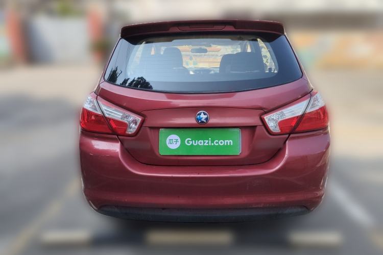 Used Venucia R50 2015 1.6L Manual Fashion Edition