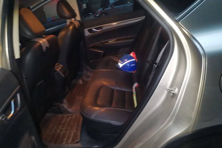 Used Geely Auto Emgrand GS 2016 Elegant Edition 1.3T Manual LingShang Model
