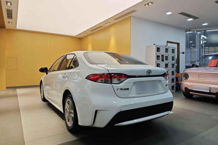 Used Toyota Levin 2022 Facelift TNGA 1.5L CVT Progressive Edition Exterior 3