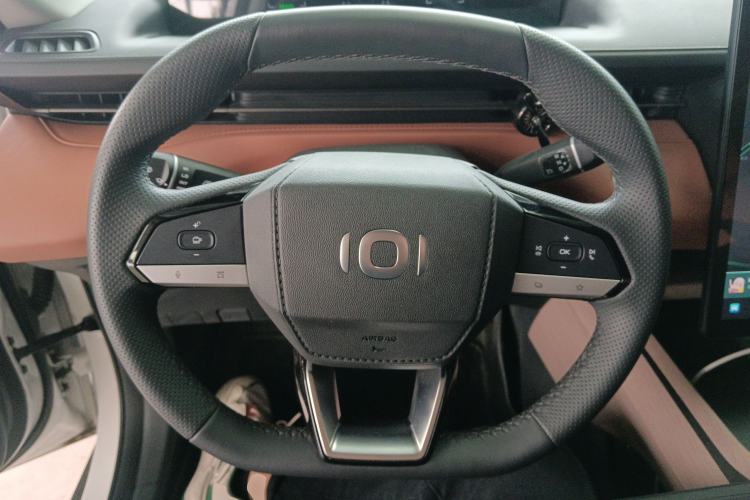 Used CHANGAN NEVO A05 2025 Truly Delicious Edition 70 – Beyond Excellence Steering Wheel