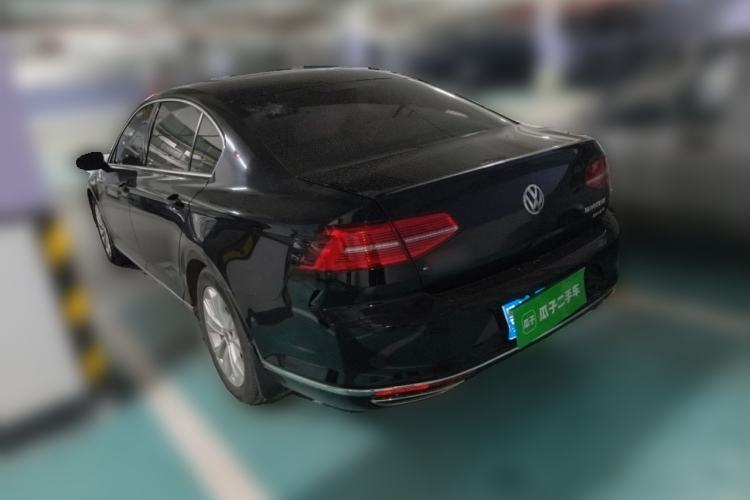 Used Volkswagen Magotan 2018 330TSI DSG Luxury Model
