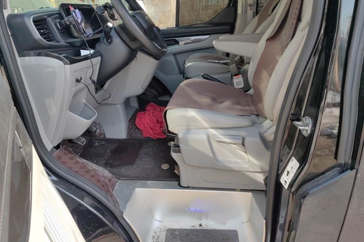 Used Ford Transit 2023 2.0T Diesel Manual Commercial & Travel Version Mid-axle Medium Roof 7/8/9-Seater
