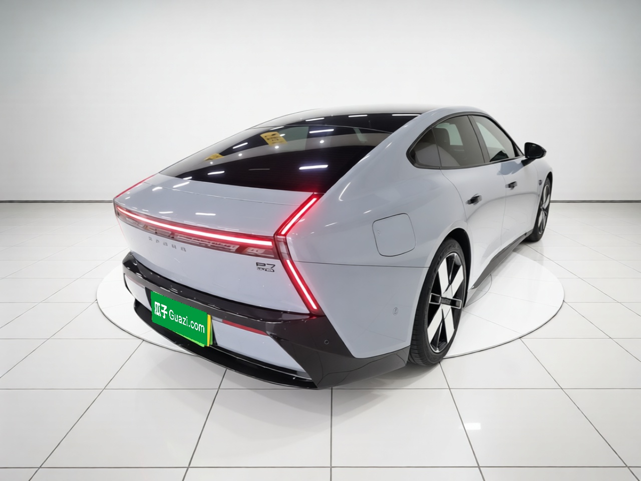 XPeng P7 2025 Model—750 All-Wheel-Drive High-Performance Ultra — снимка 6
