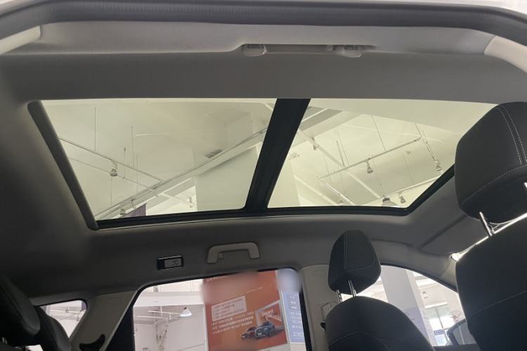 Used JETOUR X70 PLUS 2023 1.5T DCT Brave PLUS 5-Seater Interior 7