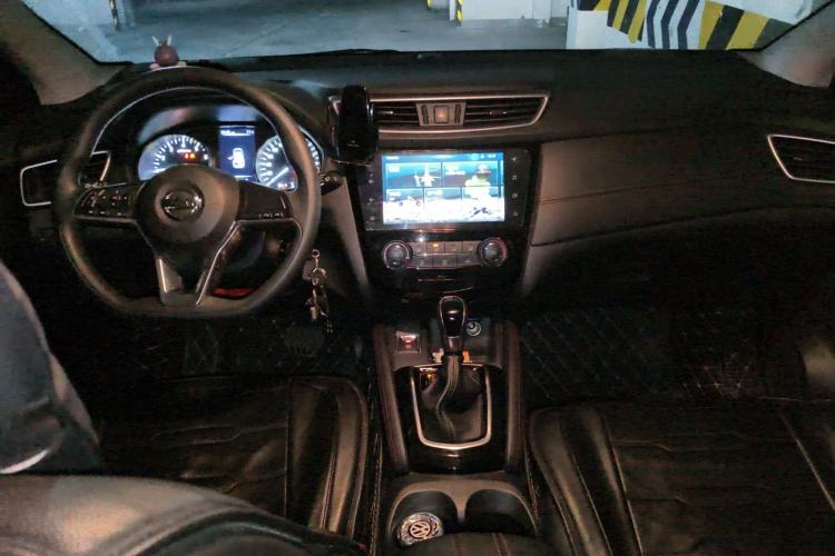 Used Nissan Qashqai 2019 2.0L CVT Smart Enjoyment Version Center Console