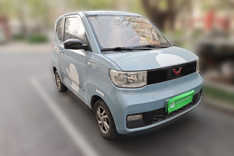 Used Wuling Hongguang MINIEV 2020 Enjoyment Model Lithium Iron Phosphate Front Right 45 Deg
