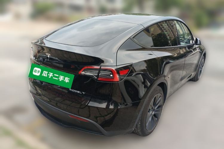 Used Tesla Model Y 2023 Rear-Wheel-Drive Version