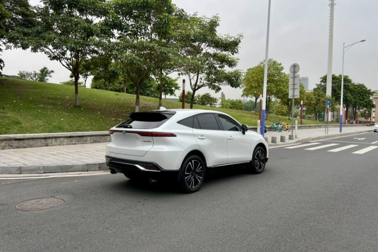 Used Toyota Venza 2022 2.0L CVT Two-Wheel Drive Prestige Edition Exterior 4