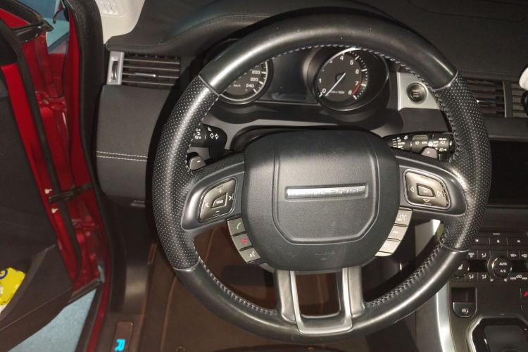 Used Land Rover Range Evoque 2014 2.0T 5-Door Ignite Edition
