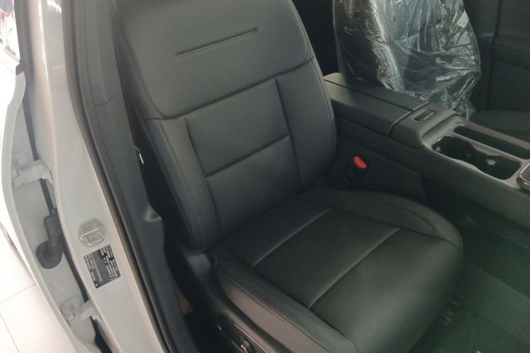 Used Toyota BZ 3X 2025 520 Pro Right Front Seat